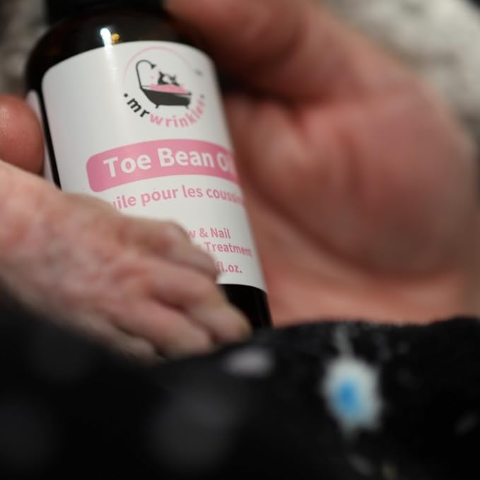 Toe Bean Oil: Premium Paw & Nail Cleansing Treatment, 100% Natural, Safe for All Cats and Dogs, 2 Fl. Oz.