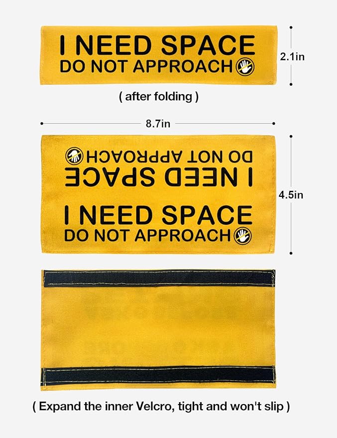 Yellow Service Dog Do Not Distract Dog Leash Sleeve, Funny Dog Tags Dog Leash Sleeve Hanging ID Patch Tag Do Not Pet Leash Sleeve, Pet Birthday Service Dog Leash Gift for Dog Owners