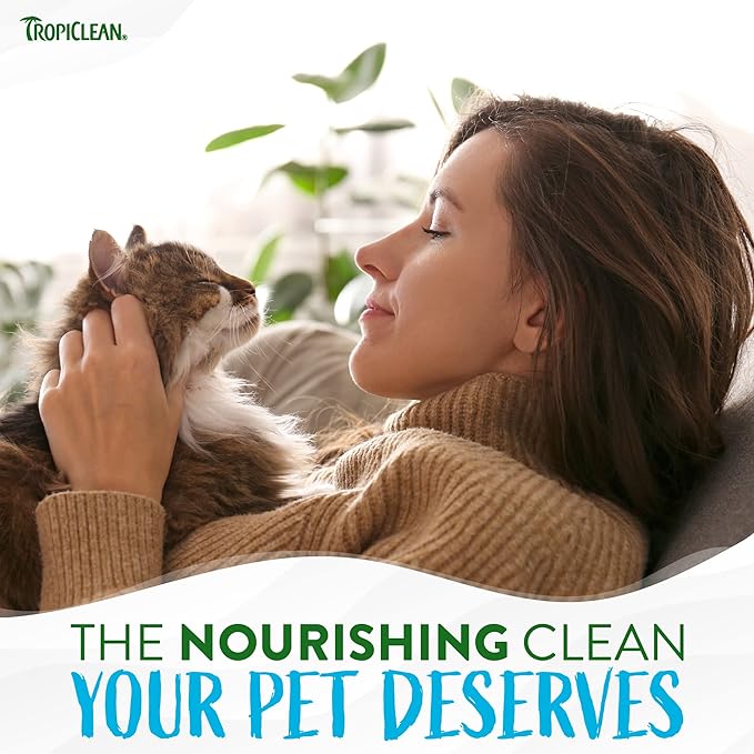 TropiClean No Rinse Waterless Cat Shampoo | Dandruff Treatment | Moisturizing Dry Shampoo for Dry Skin | USA Made | Aqua de Coco Scent | 7.4oz.