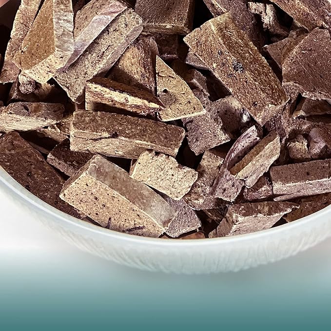 Northwest Naturals Raw Rewards Freeze-Dried Chicken Liver Treats for Dogs and Cats - Bite-Sized Pieces - Healthy, 1 Ingredient, Human Grade Pet Food, All Natural - 3 Oz (Pack of 1)
