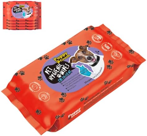 Thoughtfully selected pet grooming wipes for dogs and cats, designed with comfort in mind