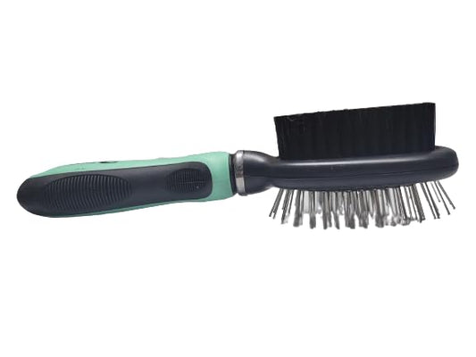Baxter & Bella (Combination pin/bristle brush for cats)