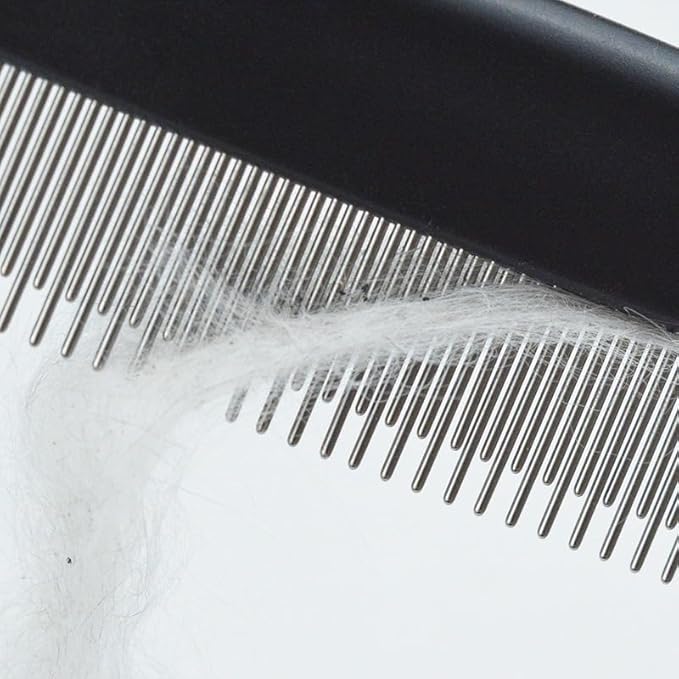 Combs for Grooming The Fur of Cats and Dogs, Available In A Variety of Colors. (Density,Hermès orange)