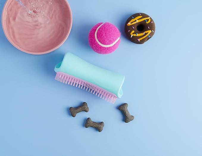 Pet Teezer by Tangle Teezer De-Shedding Dog Grooming Brush, Dry Brush or Dog Bath Brush for Wet or Dry Fur, Mint & Pink
