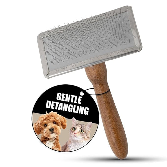 TAURO PRO LINE Wooden Dog Brush for Shedding Long and Short Hair, Wooden Soft Slicker for Grooming Haired Dogs and Cats, Metal Teeth And Sleek Design, 4,72 x 3,54 inch, M, Brown