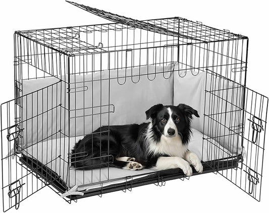 Veehoo 30 inch Dog Crates for Medium Dogs with Bumper-Three Doors Folding Metal Wire Dog Crate Cage Kennel, Indoor Outdoor Medium Dog Crate Kennels with Plastic Leak-Proof Tray-Portable Pet Kennel Kit