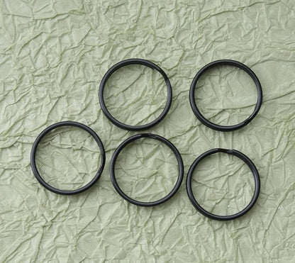 5 Pcs Dog Tag Clips with 5 Pcs 3/4 Inch Keychain 5 Pcs 1 Inch Keychain Multipurpose Metal Dog Tag Rings for Pet Kitten Cat Collars ID Holder Harnesses (Black)